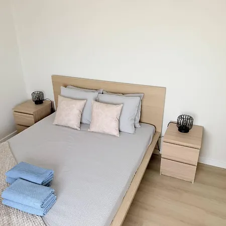 Go4portugal - Magna - Sea View Airco, Balcony & Pool *