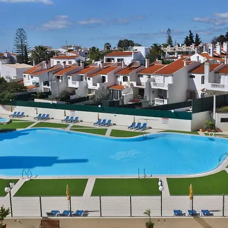 Go4portugal - Magna - Sea View Airco, Balcony & Pool Apartment